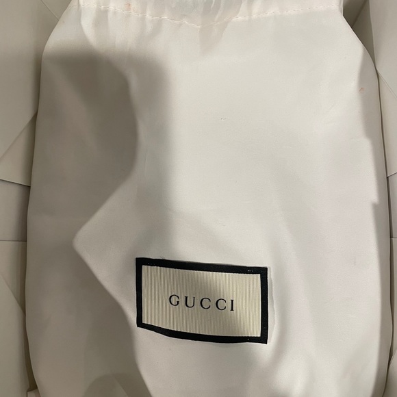 GUCCI MARAMONT BELT size 90, equivalent to US SIZE 10/SIZE 10. - Picture 4 of 8